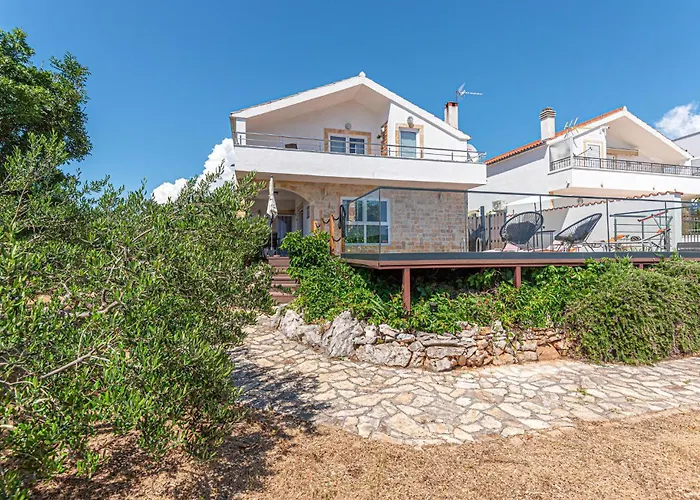Beautiful Home In Primosten