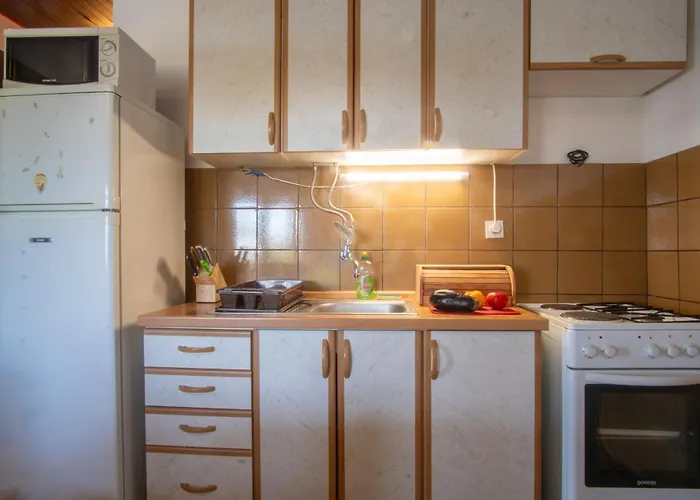 Family Friendly House With A Parking Space Primosten - 17979